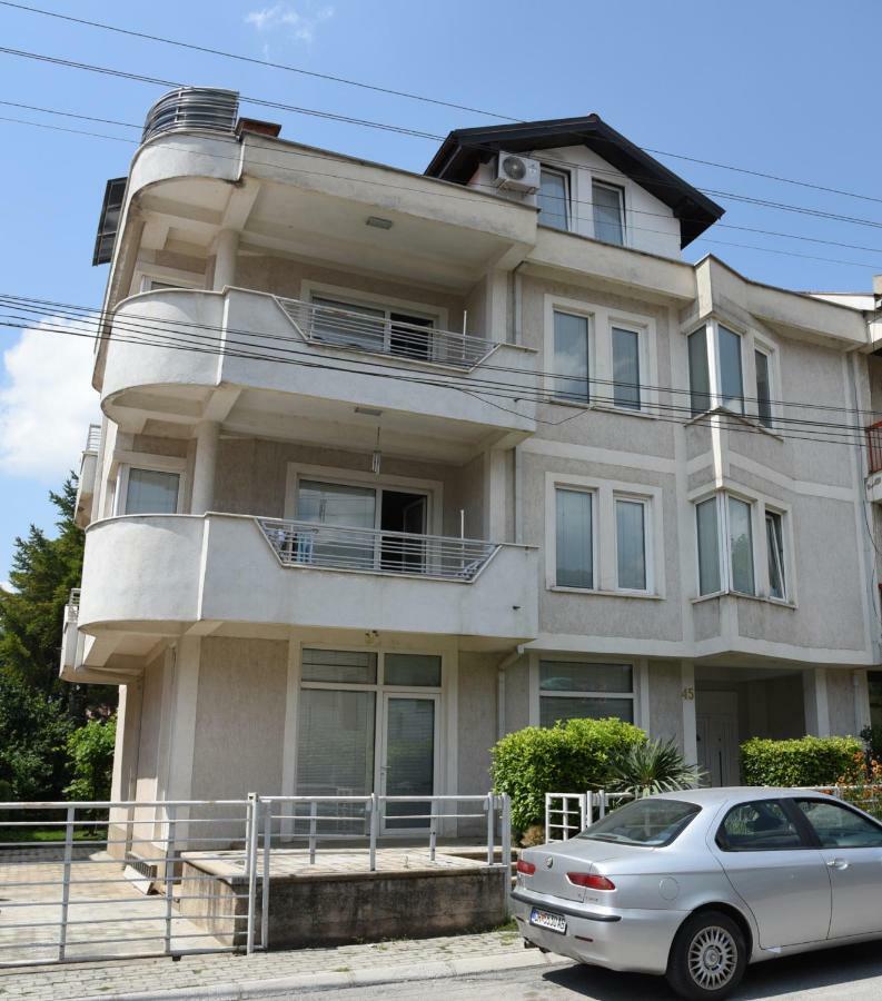 Mihail'S Apartments In Ohrid - 2 Dış mekan fotoğraf
